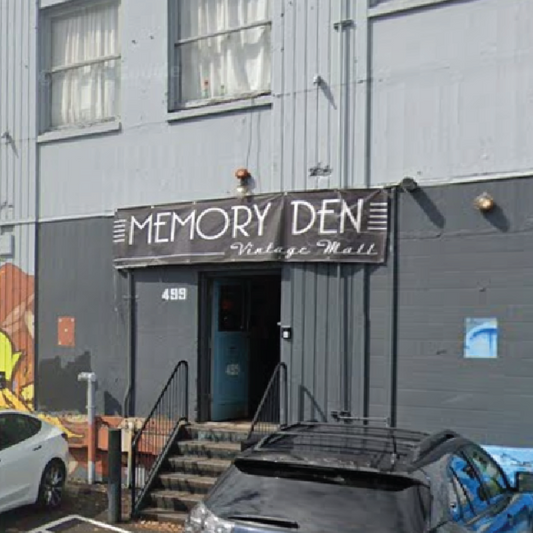 Year round in Portland - Memory Den