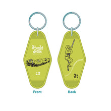Load image into Gallery viewer, Hunkidoree™ Resort souvenir keychain
